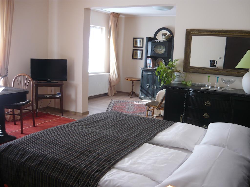 Mandula Haz Hotel เวสเปรม ห้อง รูปภาพ